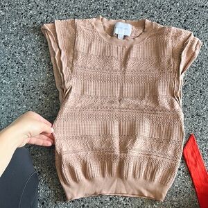 Chic Beige Knit Cap Sleeve Top